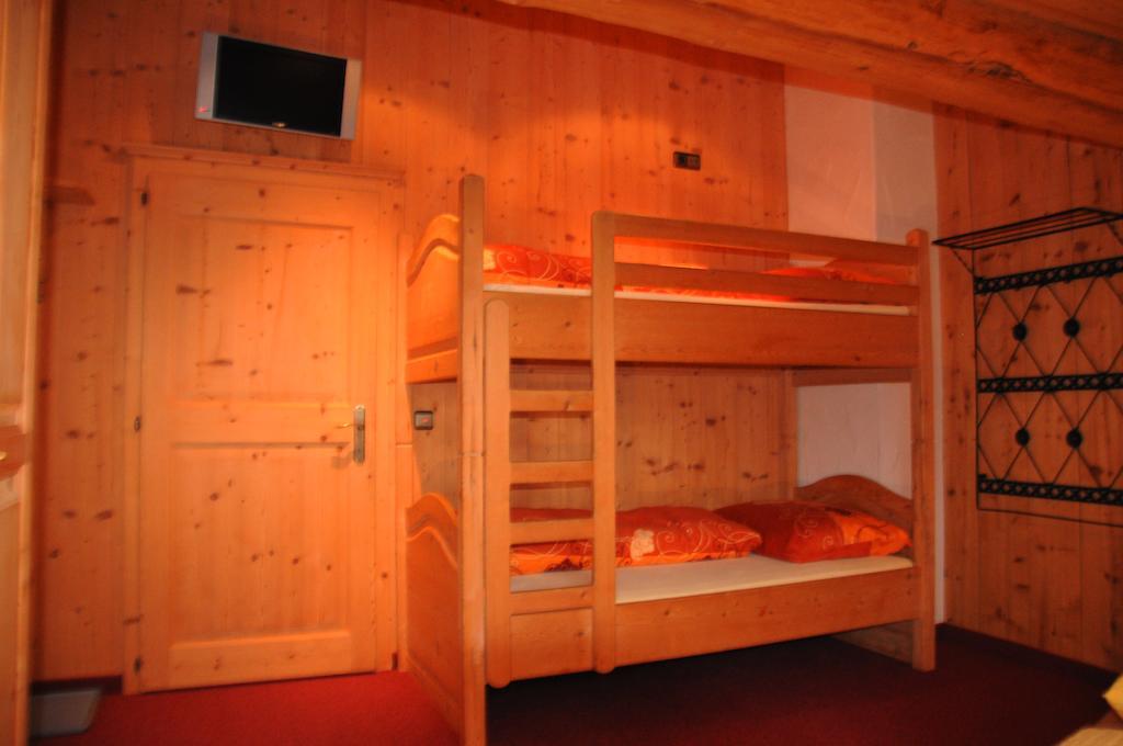 Berggasthof Zieplhof ヴェステンドルフ 部屋 写真